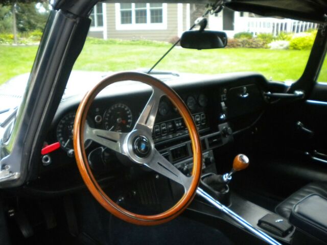 1974 Jaguar E-Type XKE V12 Roadster Classic Collector Convertible Car - photo 11