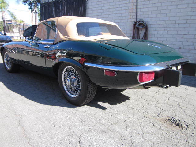 1974 Jaguar E-Type Roadsters - photo 9