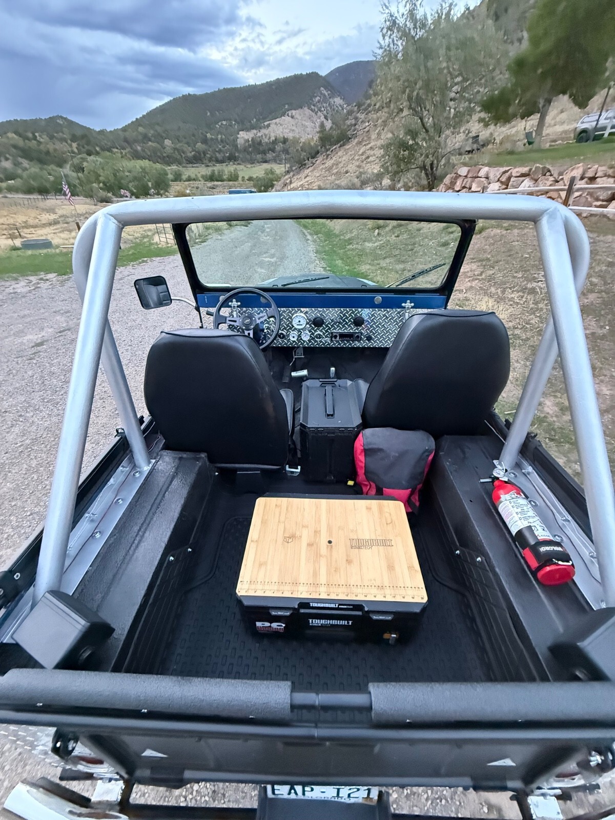 1974 Jeep CJ Carbon black body with diamond plating - photo 12