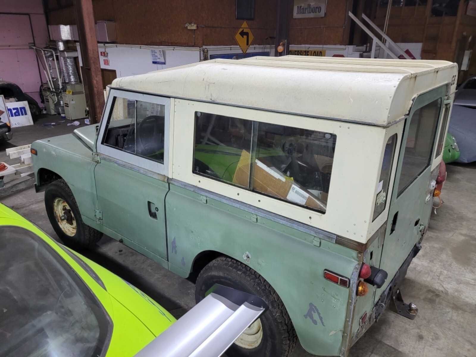 1974 Land Rover Defender - photo 4