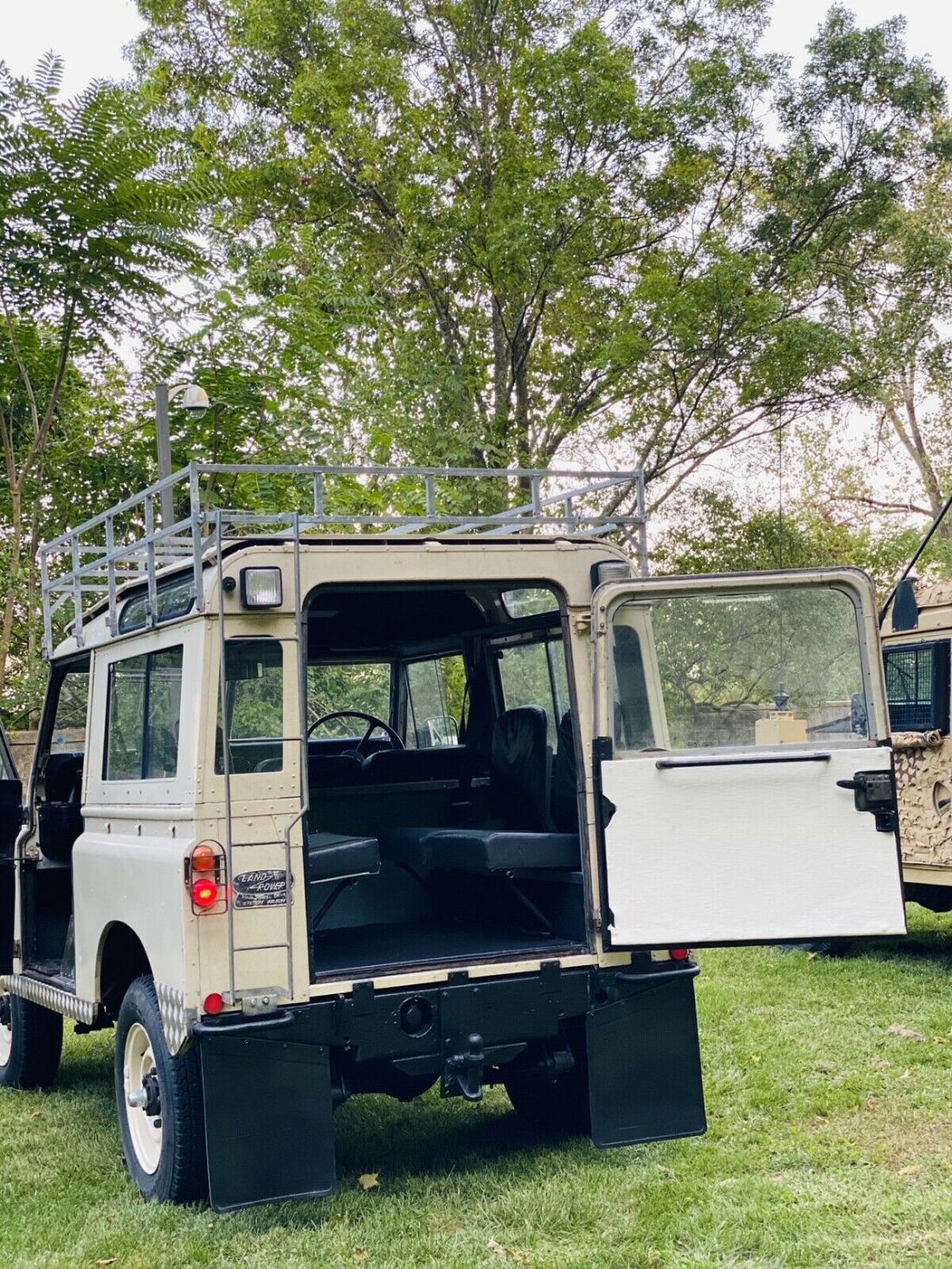 1974 Land Rover Series III 88 - photo 3