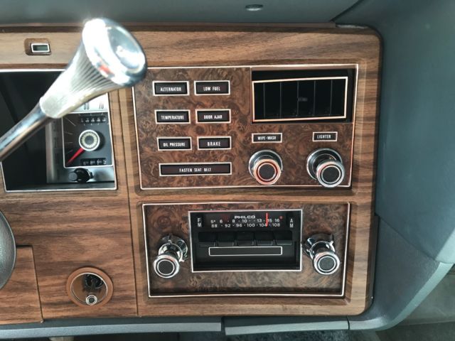 1974 Lincoln Continental - photo 11