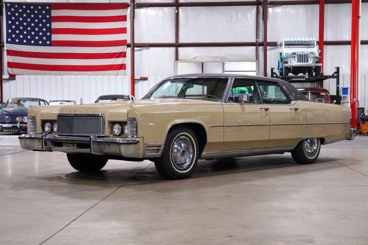 1974 Lincoln Continental Town Car - photo 2