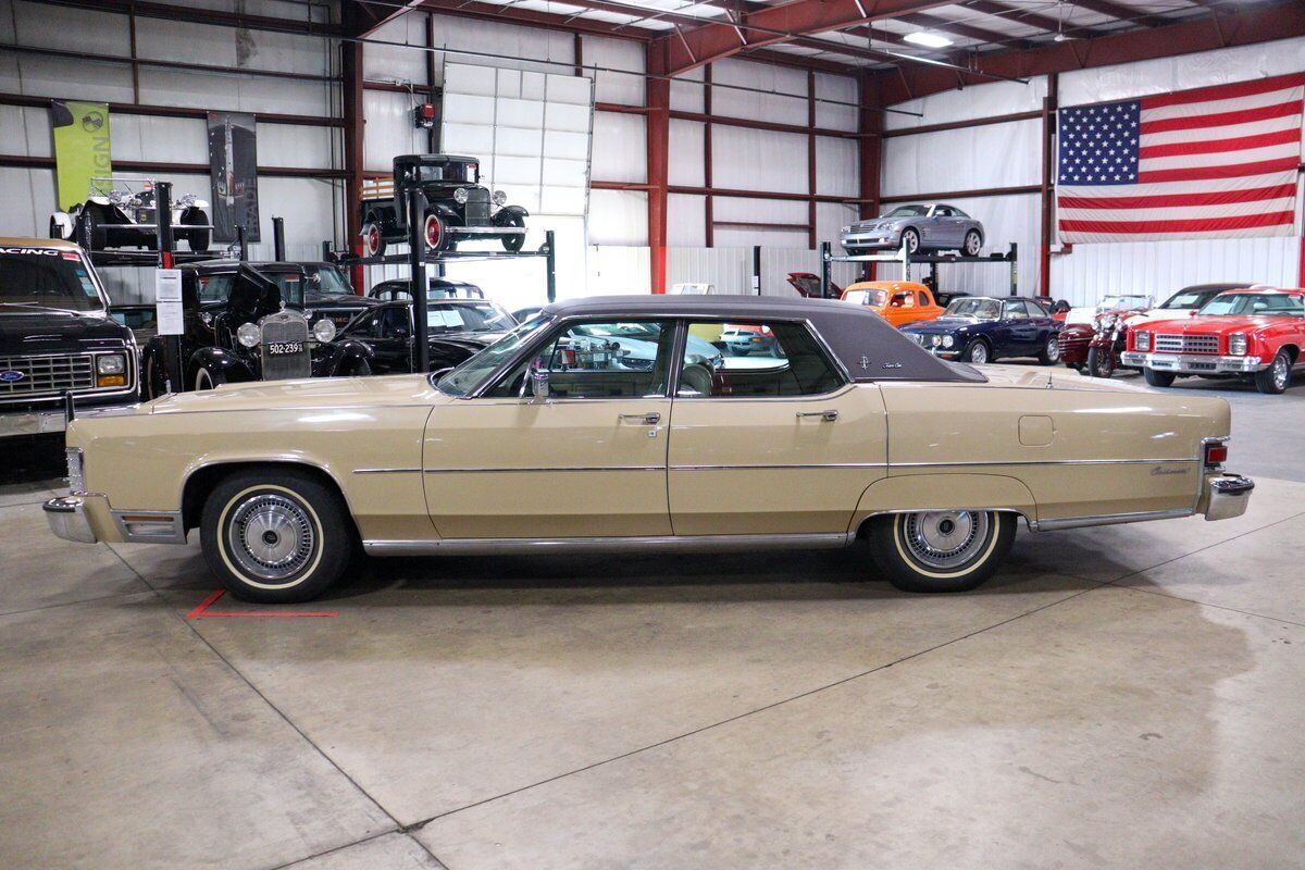1974 Lincoln Continental Town Car - photo 4
