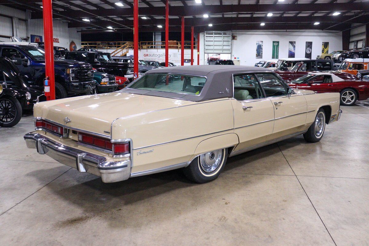 1974 Lincoln Continental Town Car - photo 8