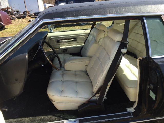 1974 Lincoln Continental - photo 2
