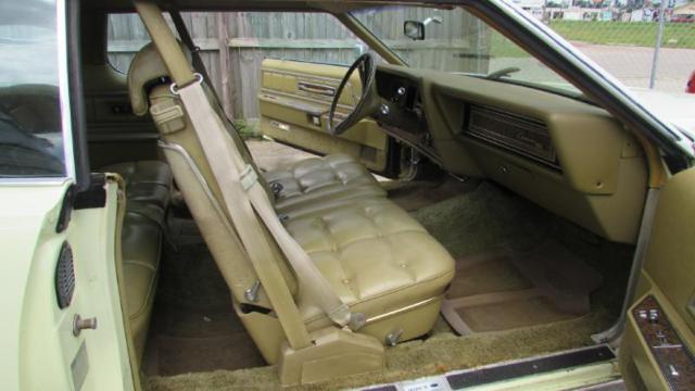 1974 LINCOLN TOWNCAR CONTINENTAL MARK IV PASSENGER - photo 3