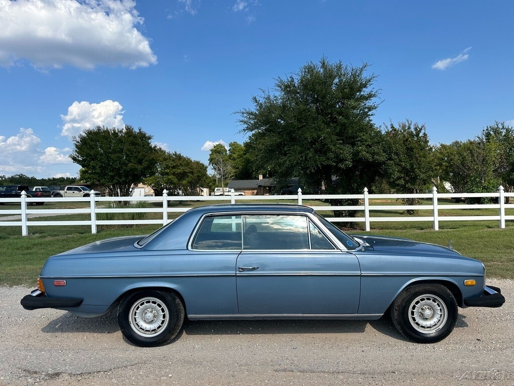 1974 Mercedes-Benz 200-Series 2 Door Coupe, Barn Find, Runs & Drives, NO RESERVE - photo 5