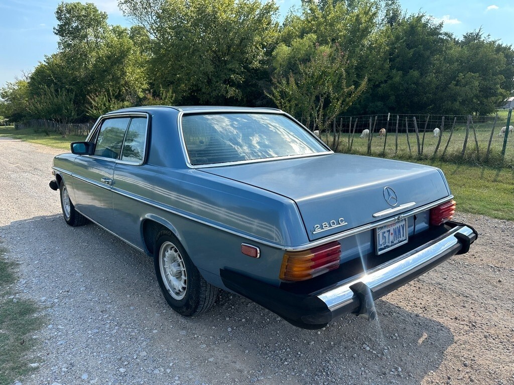 1974 Mercedes-Benz 200-Series 2 Door Coupe, Barn Find, Runs & Drives, NO RESERVE - photo 9