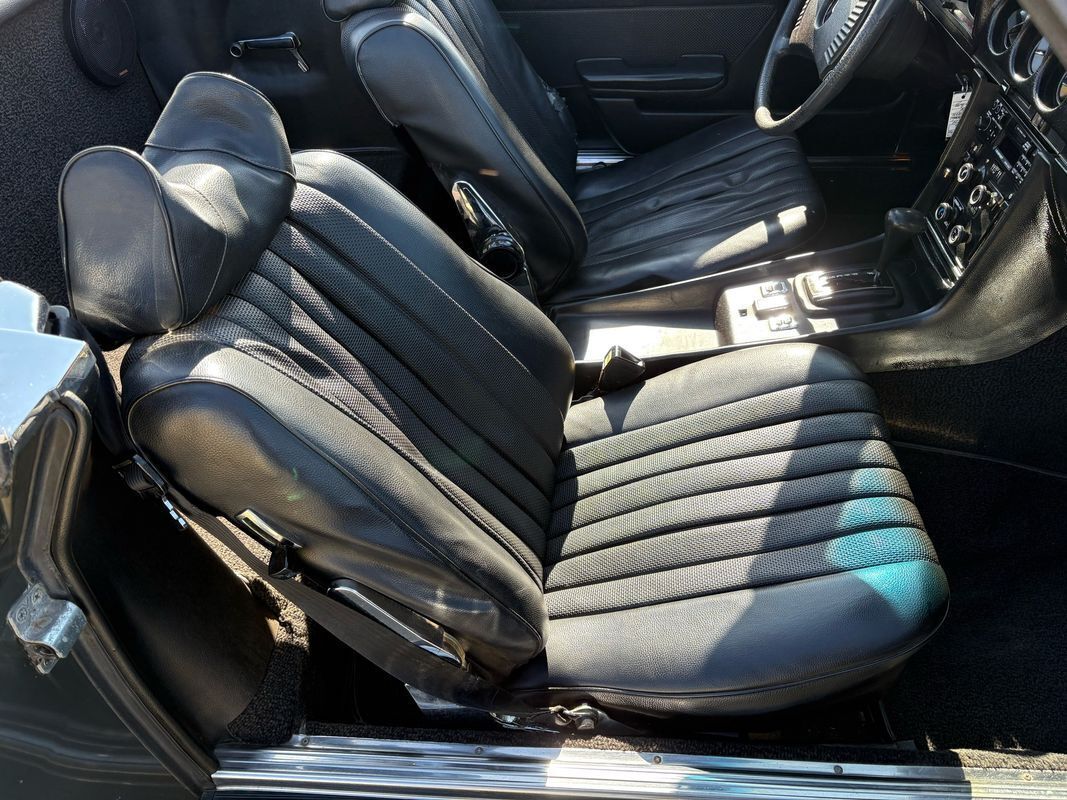 1974 Mercedes SL-Class both tops with under 100,000 original miles - photo 10