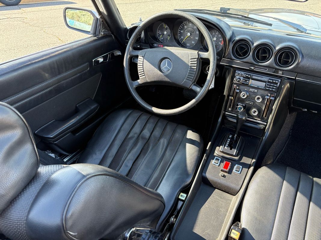 1974 Mercedes SL-Class both tops with under 100,000 original miles - photo 9