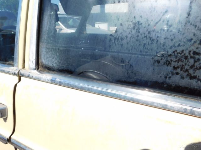 1974 Mercedes-Benz 200-Series - photo 11