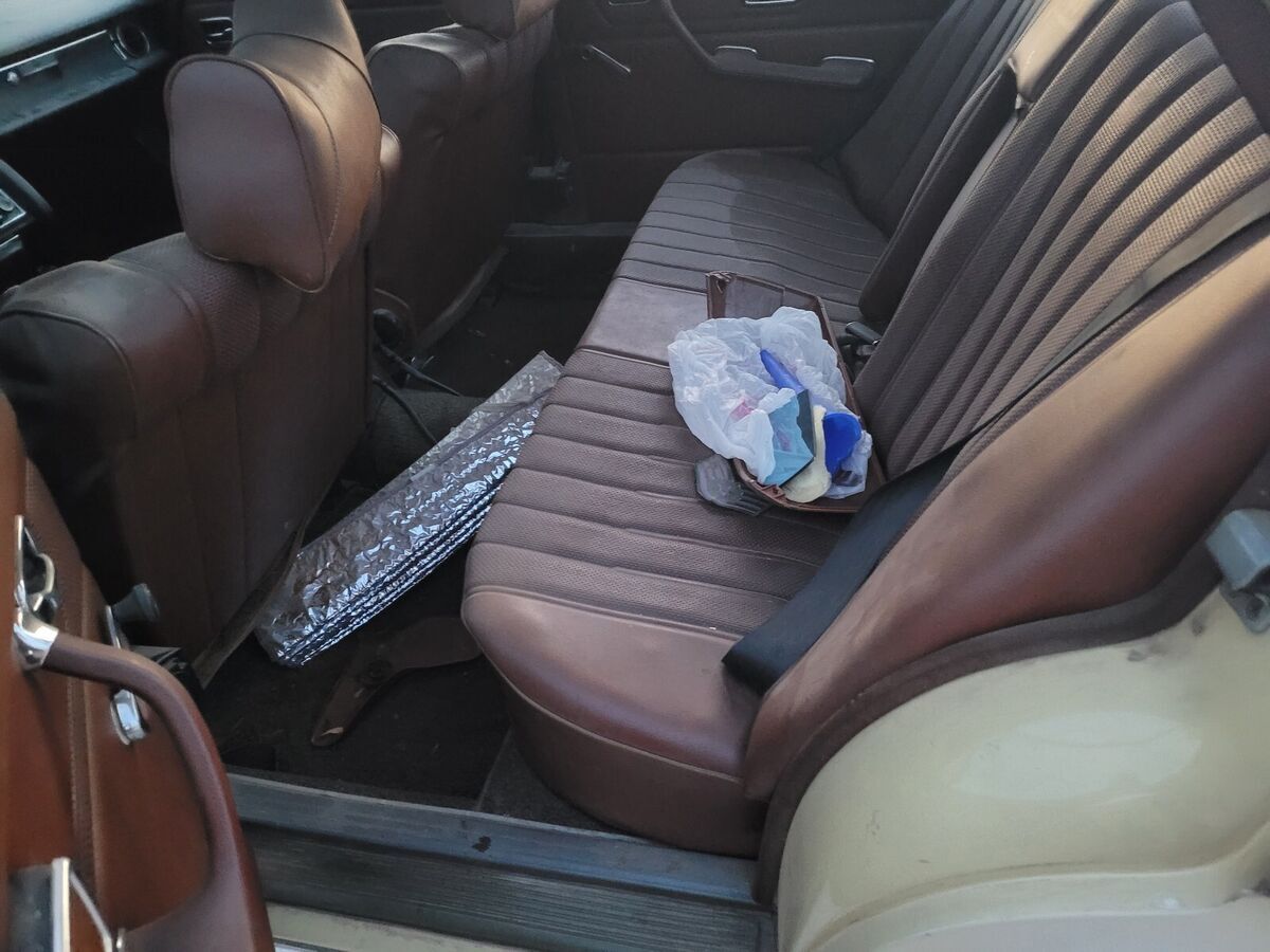 1974 Mercedes-Benz 240 D - photo 4