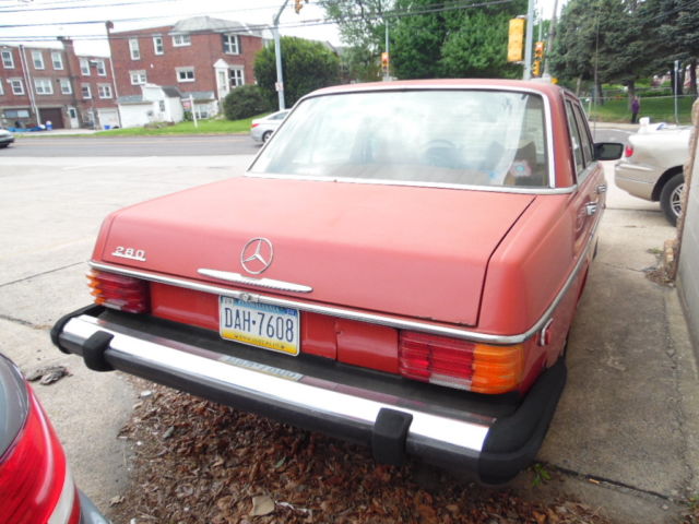 1974 Mercedes-Benz 200-Series 280 - photo 4
