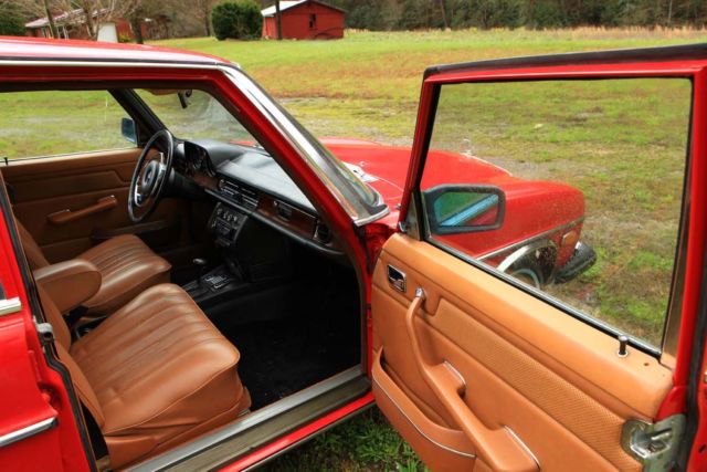 1974 Mercedes-Benz 200-Series - photo 8