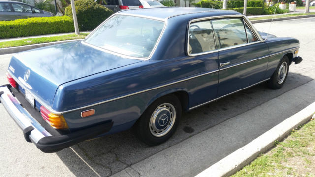 1974 Mercedes-Benz 200-Series - photo 4