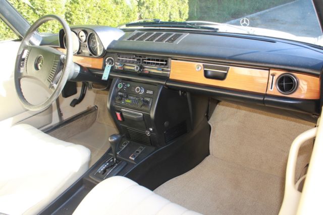 1974 Mercedes-Benz 200-Series - photo 13