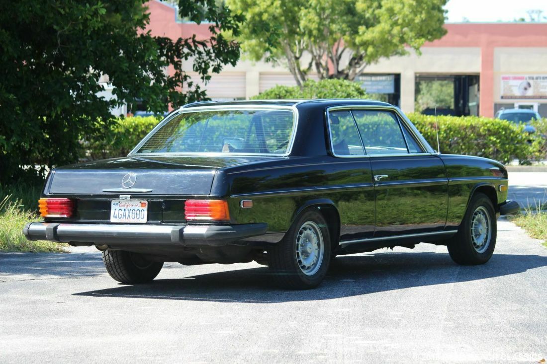 1974 Mercedes-Benz 200-Series - photo 3