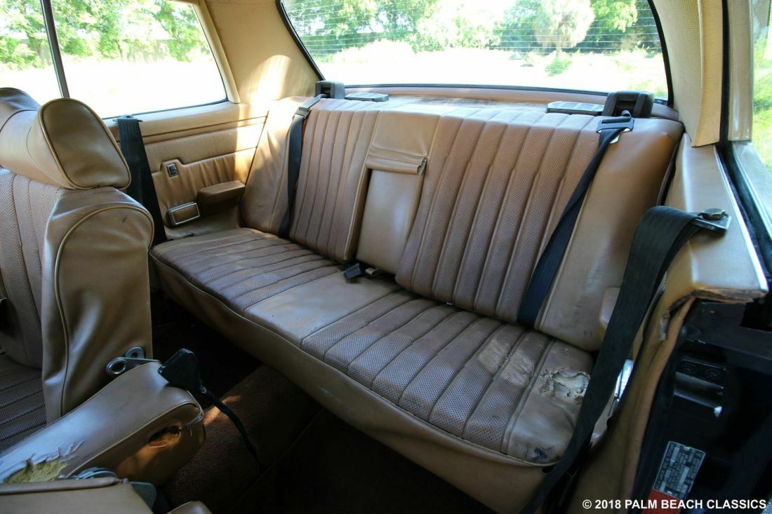 1974 Mercedes-Benz 200-Series - photo 9