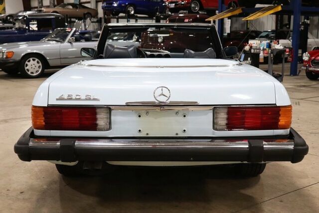 1974 Mercedes-Benz SL-Class -- - photo 4