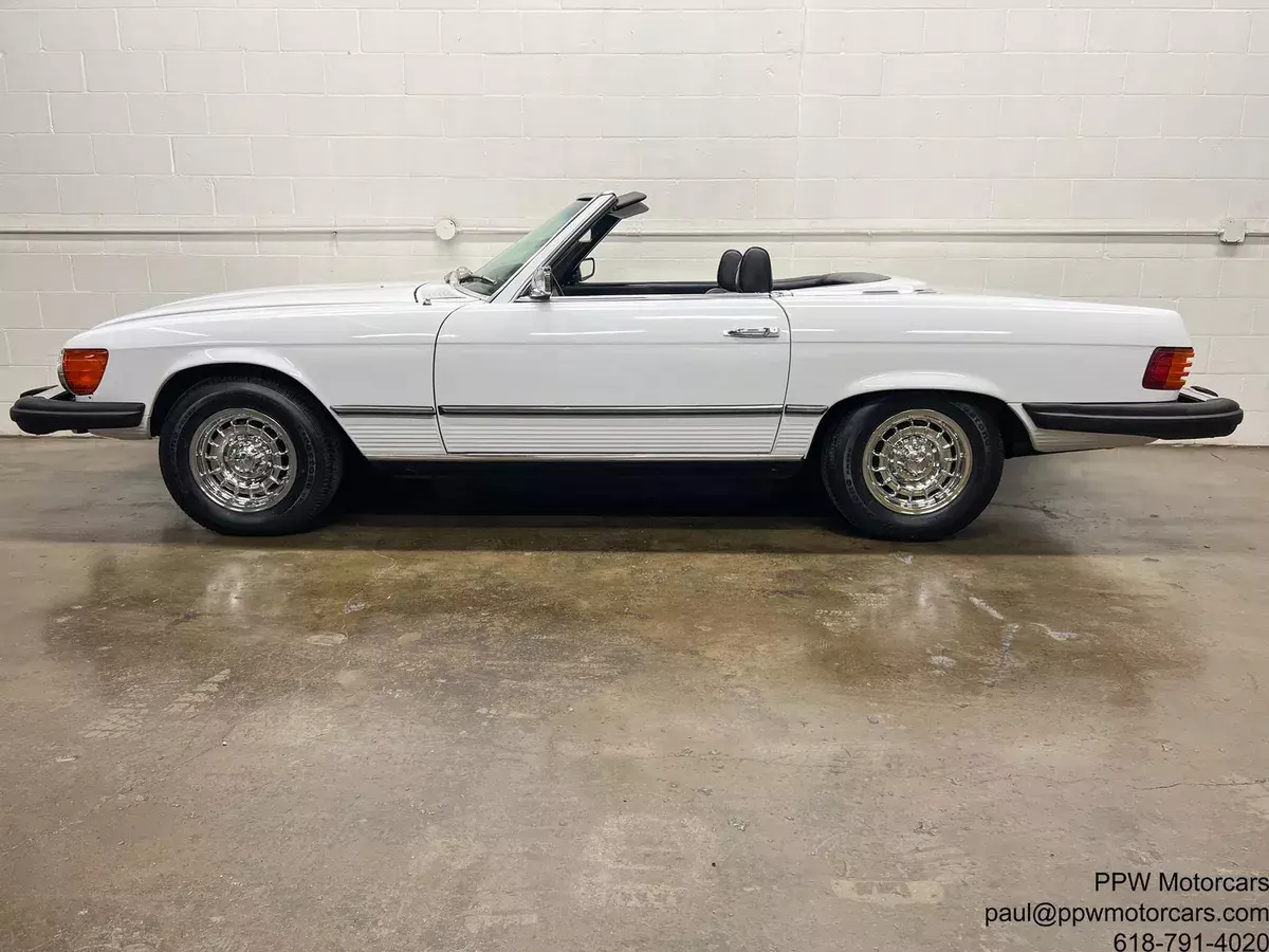 1974 Mercedes-Benz SL-Class 81,099 Miles Arctic White 4.5L V8 1974 Mercedes-Benz 450SL