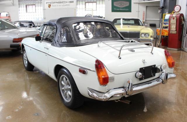 1974 MG MGB -- - photo 11