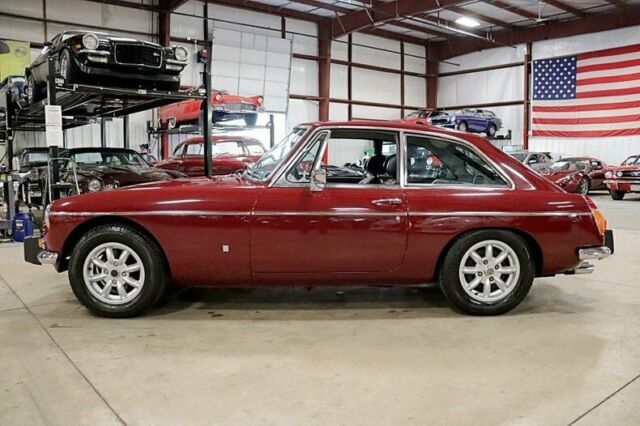 1974 MG MGB - photo 2