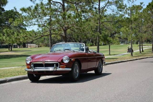 1974 MG MGB Classic Roadster 1800cc 4 cylinder 4 speed - photo 2