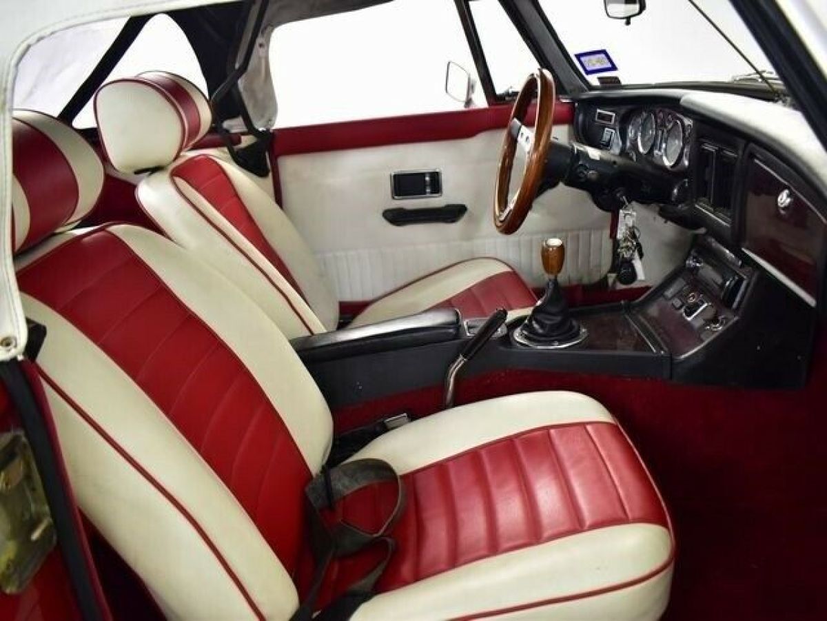 1974 MG MGB - photo 11