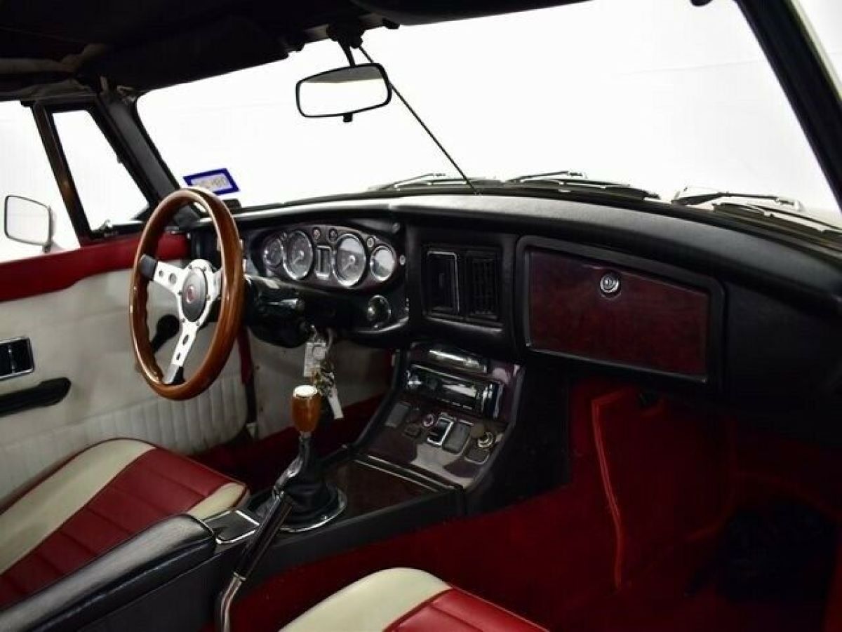 1974 MG MGB - photo 12