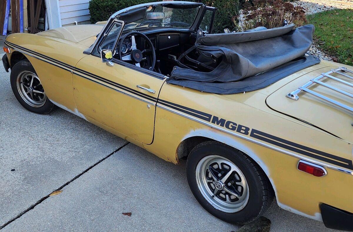 1974 MG MGB Convertible Brown AWD Manual black 1974 MG MGB black