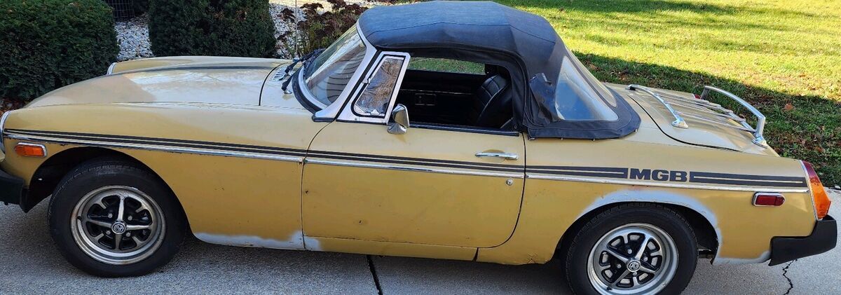1974 MG MGB black - photo 4