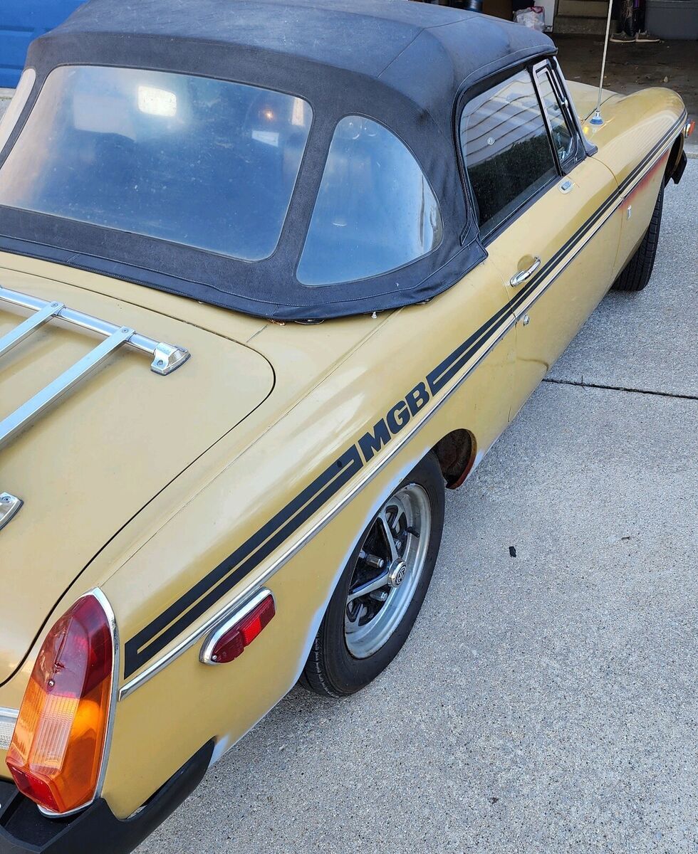 1974 MG MGB black - photo 6