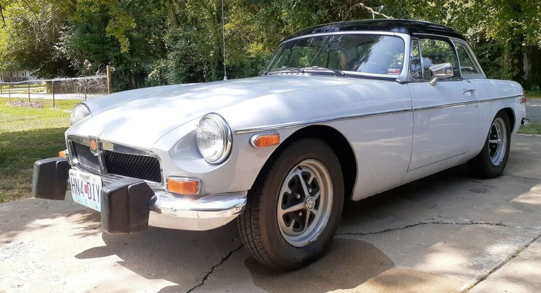 1974 MG MGB Convertible Mauve RWD Manual 1974 MG MGB