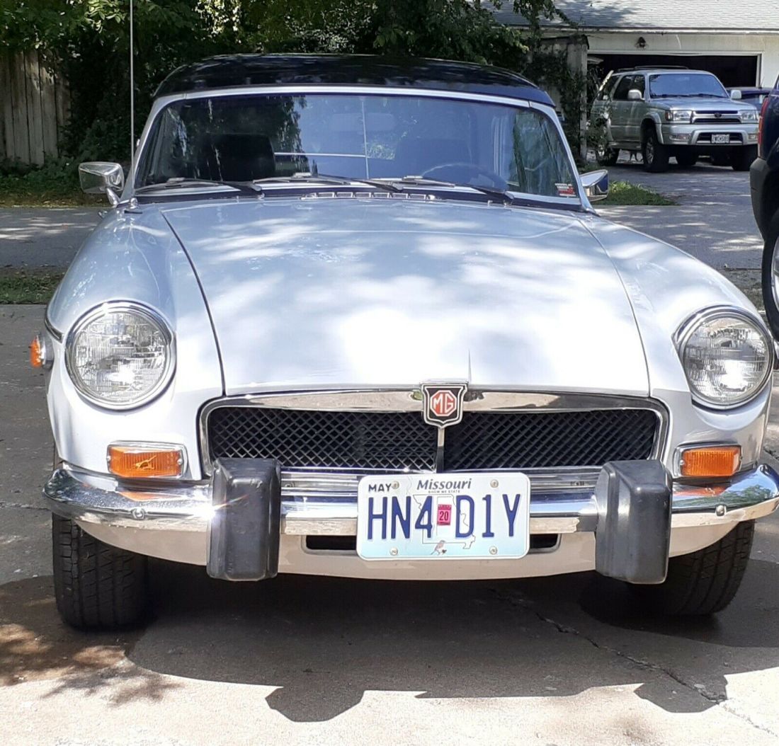 1974 MG MGB - photo 2