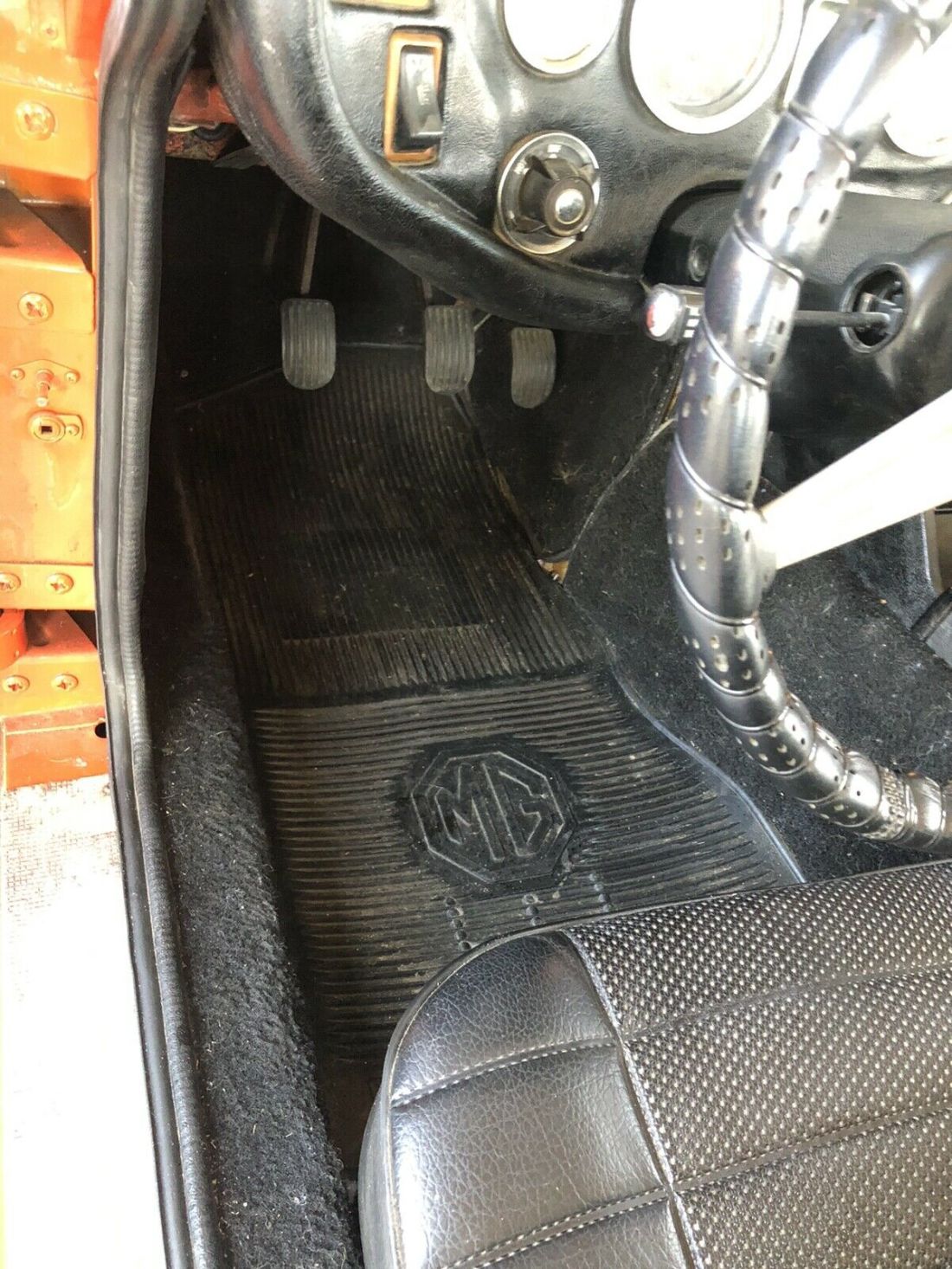 1974 MG MGB - photo 13