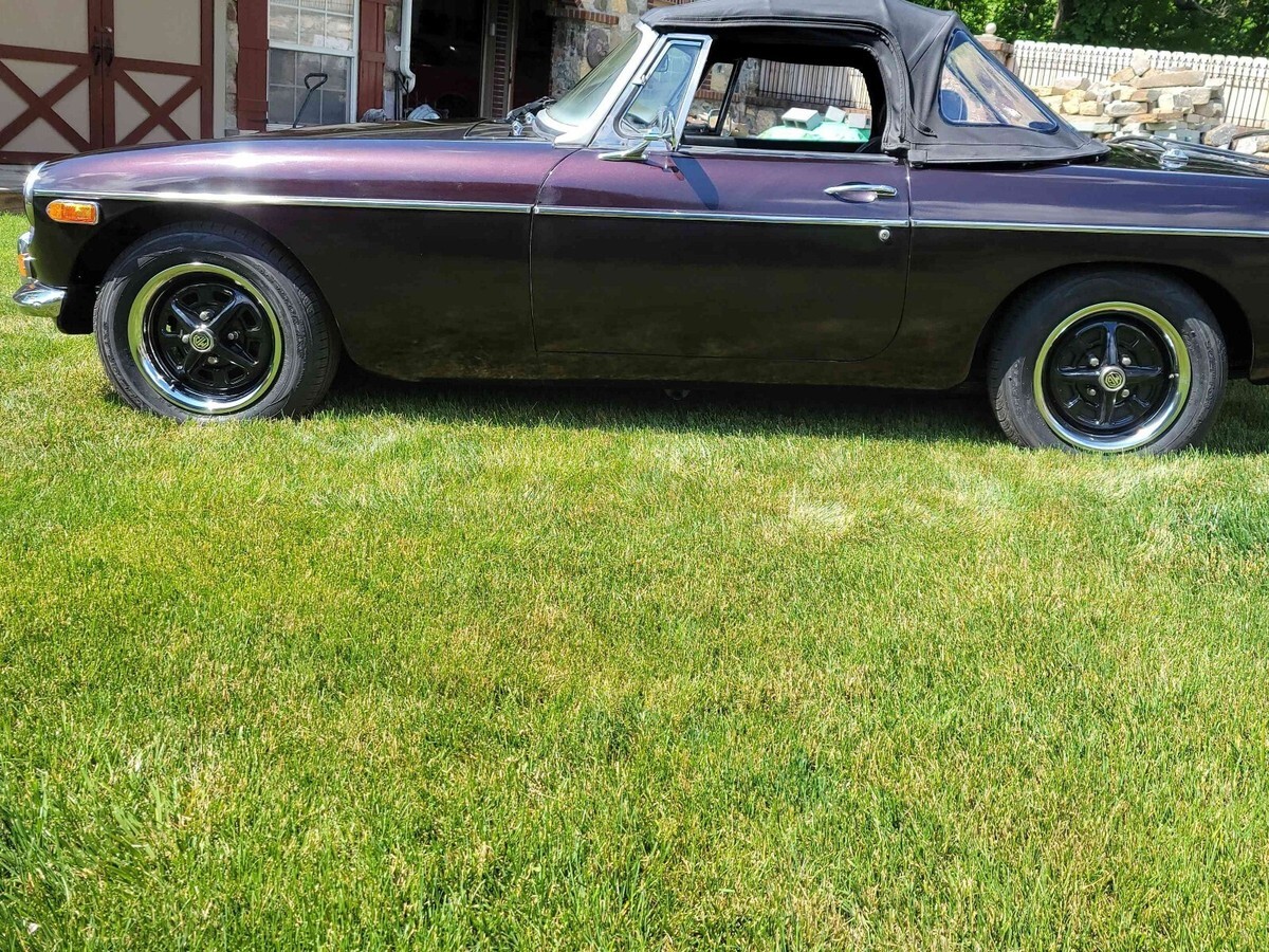 1974 MG MGB - photo 3