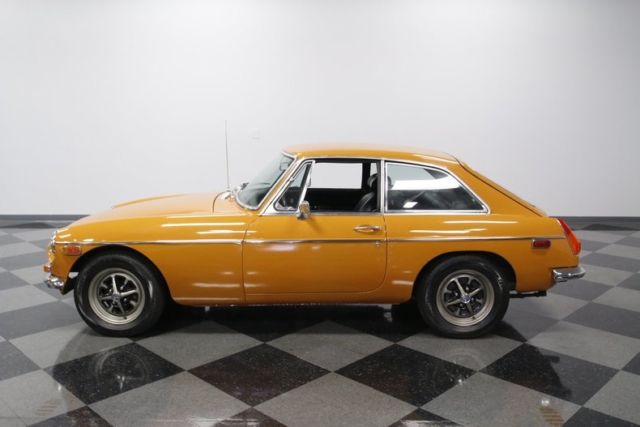 1974 MG MGB GT - photo 3