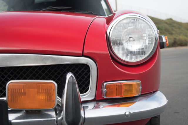 1974 MG MGB Mark III GT - photo 4