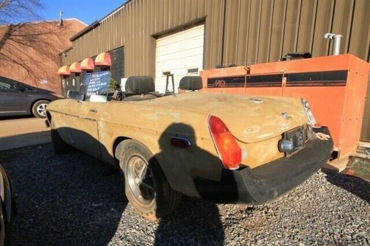 1974 MG MGB ROADSTER - photo 3