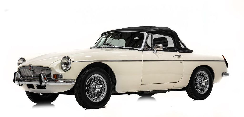 1974 MG MGB SPORTS RHD - photo 6