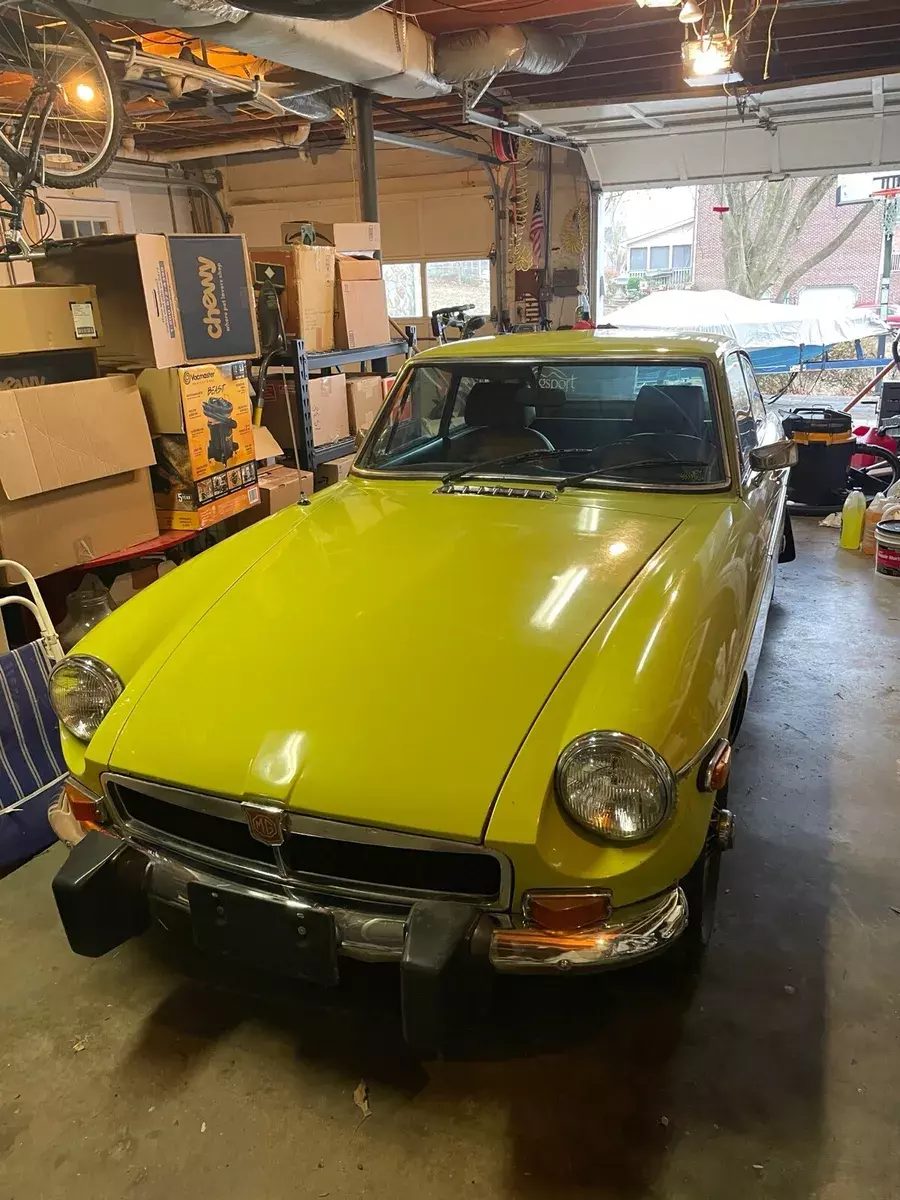 1974 MG MGB Yellow FWD Manual 1974 MG MGB