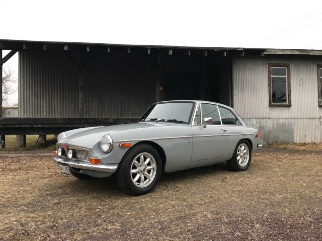 1974 MG MGBGT MGB GT 1974 MG MGB