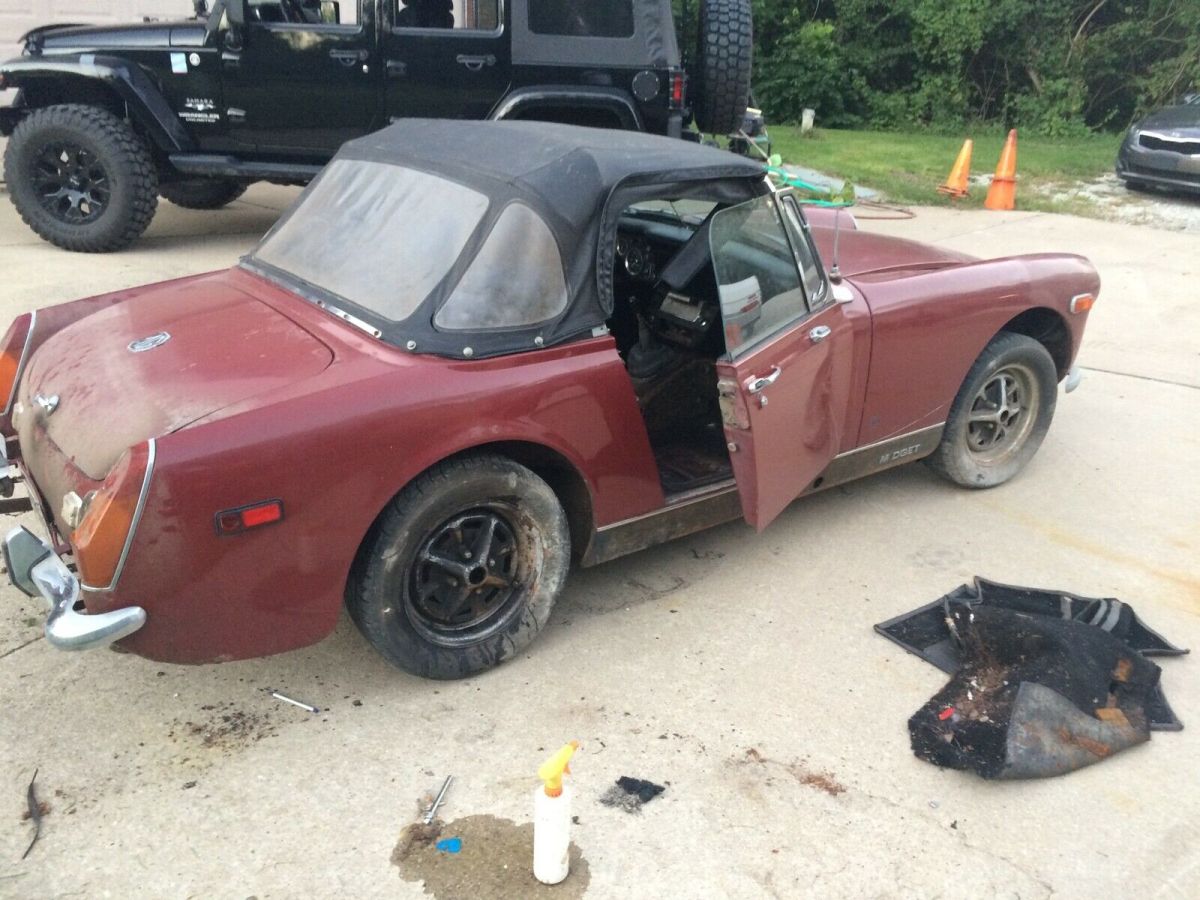 1974 MG Midget - photo 2
