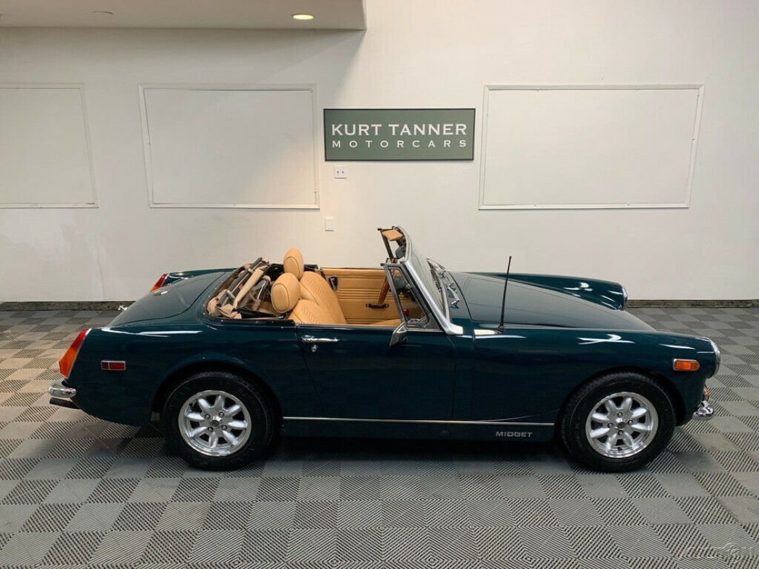 1974 MG Midget 1974 MG MIDGET. 4-SPEED, 1275cc, MINILITE ALLOYS. WOOD WHEEL. - photo 3
