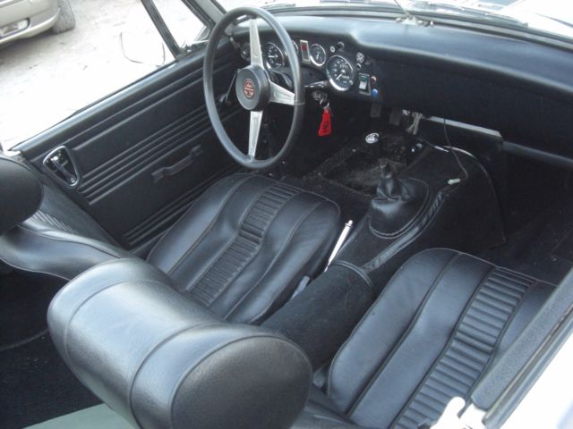 1974 MG Midget - photo 3