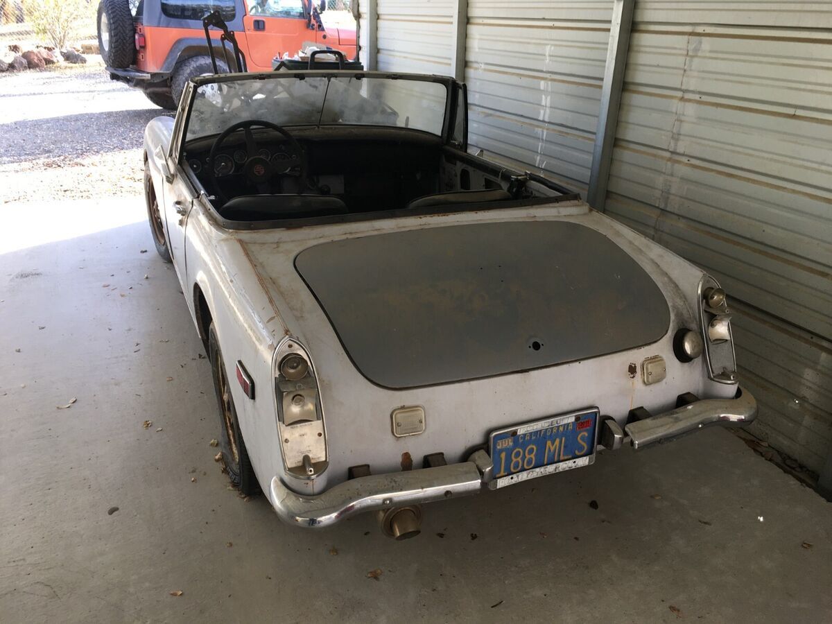 1974 MG Midget Convertible - photo 3