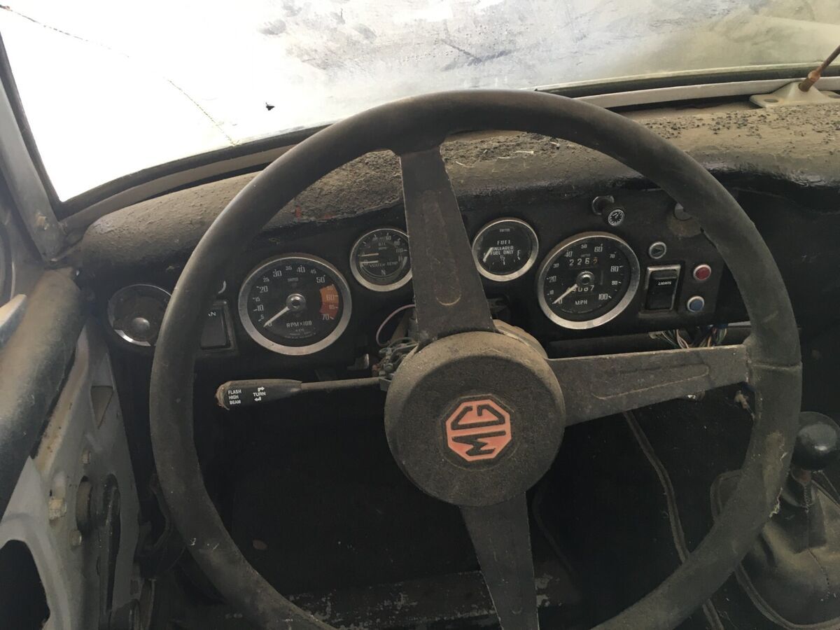 1974 MG Midget Convertible - photo 7