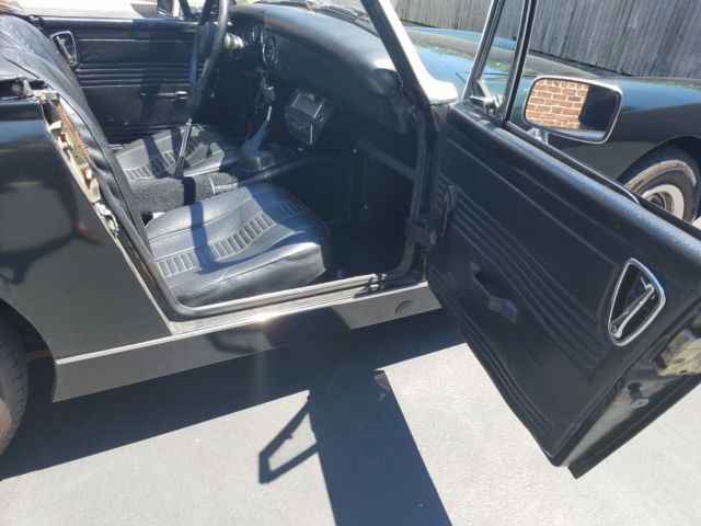 1974 MG Midget - photo 3