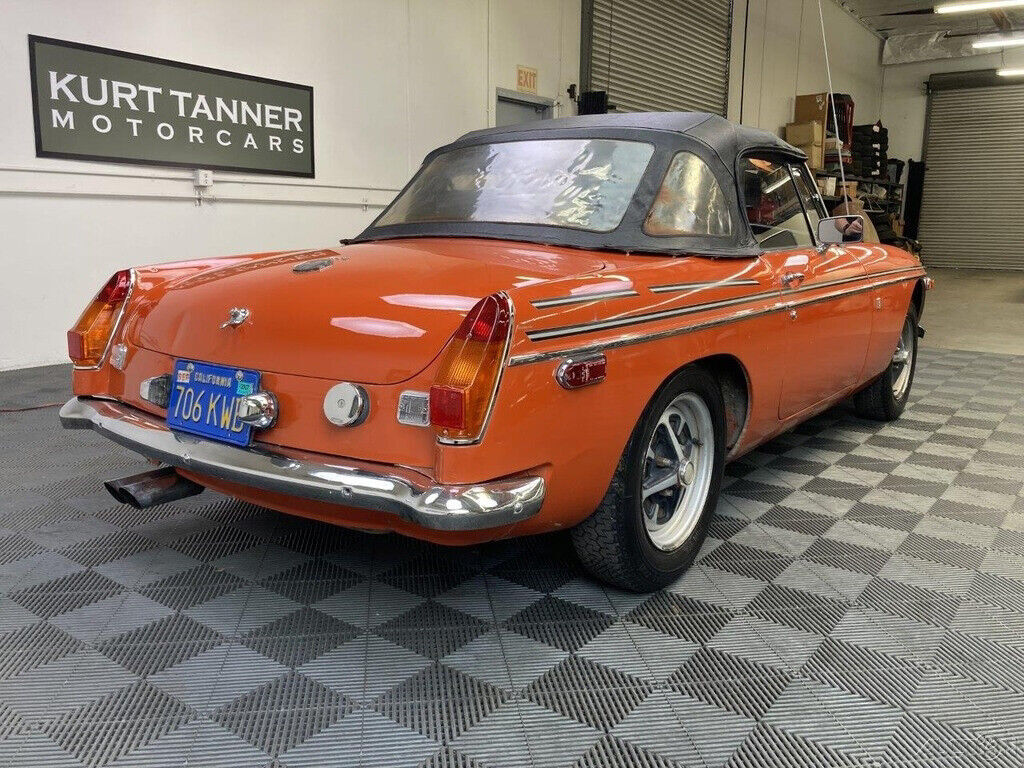 1974 MG MGB 1974 MGB ROADSTER. 24,437 BELIEVED ORIGINAL MILES. - photo 11